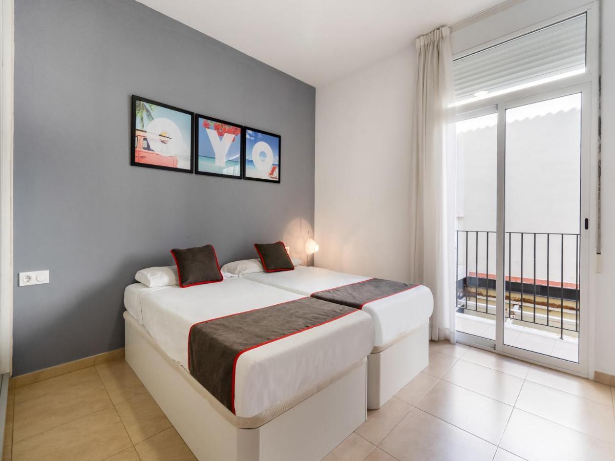 ולנסיה Oyo Style Apartments Puerto מראה חיצוני תמונה