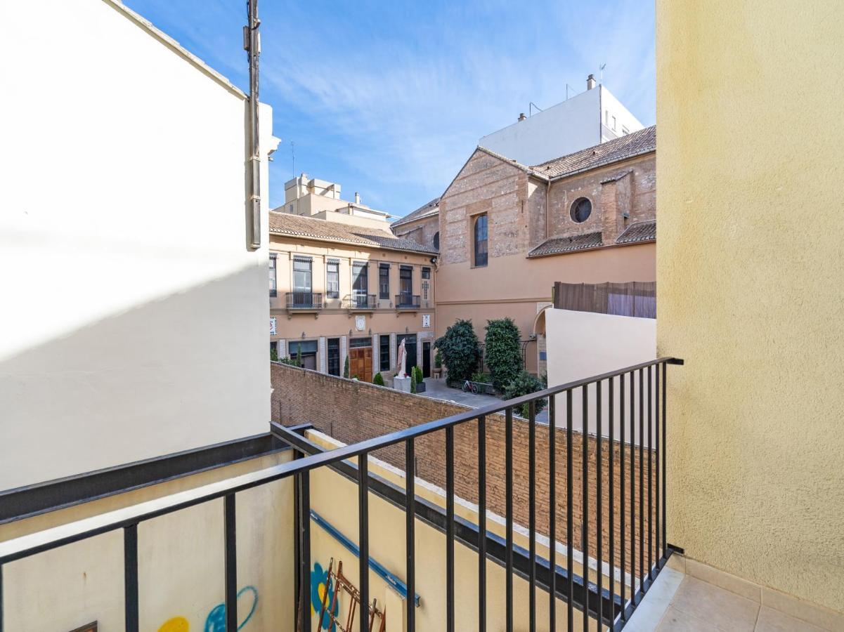 ולנסיה Oyo Style Apartments Puerto מראה חיצוני תמונה