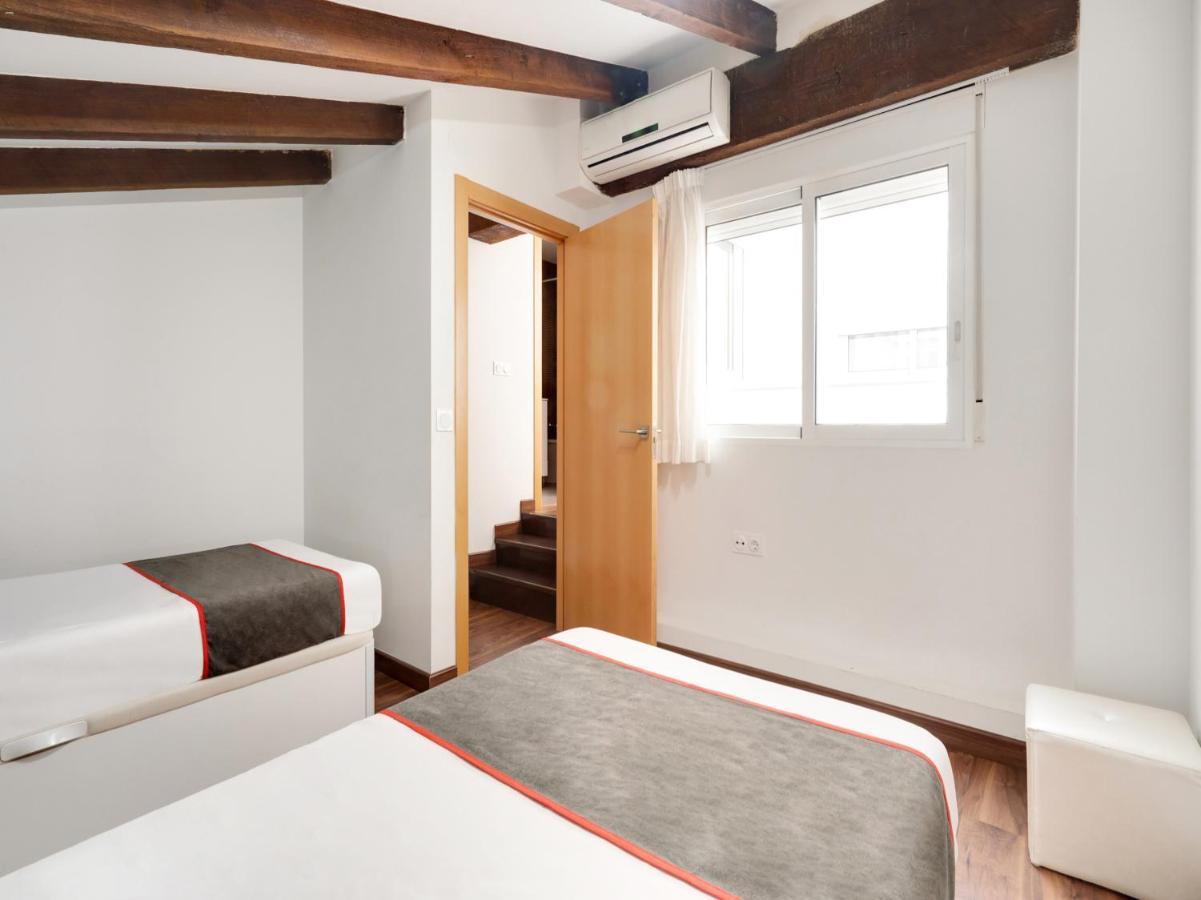 ולנסיה Oyo Style Apartments Puerto מראה חיצוני תמונה